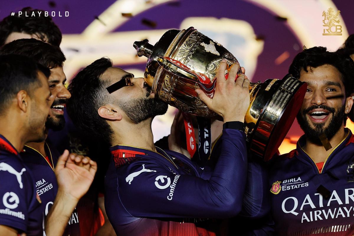 Virat%20Kohli%20IPL%20cup%201 The Emotional Journey of Royal Challengers Bengaluru for the first IPL Cup