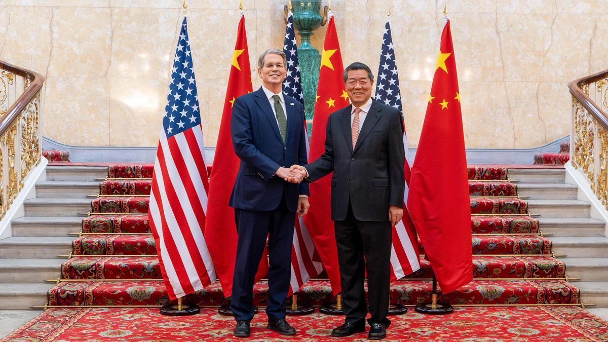 U.S., China begin key trade talks in London