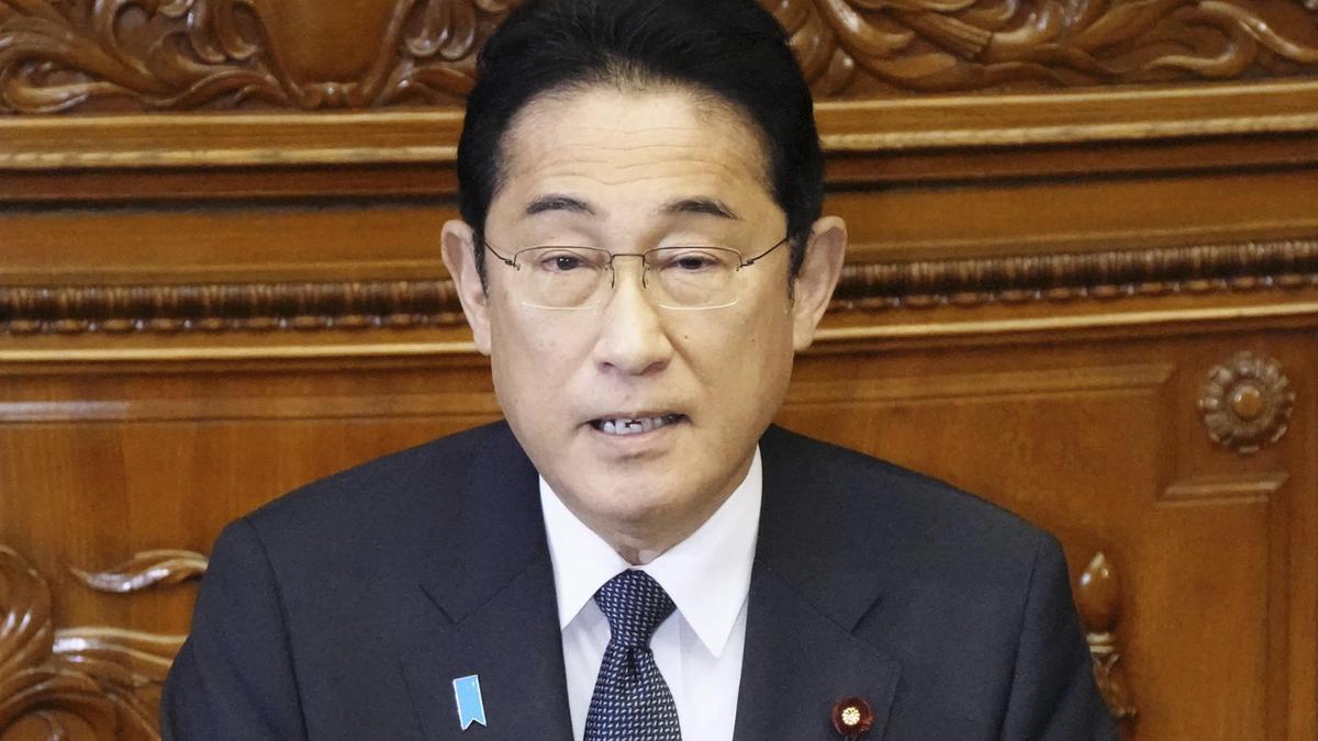 Japan's Prime Minister Kishida plans an income tax cut for households and corporate tax breaks