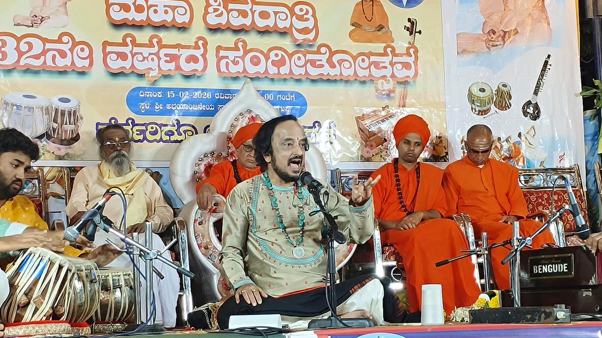 Night-long musical feast marks Shivaratri celebrations in Sirguppa