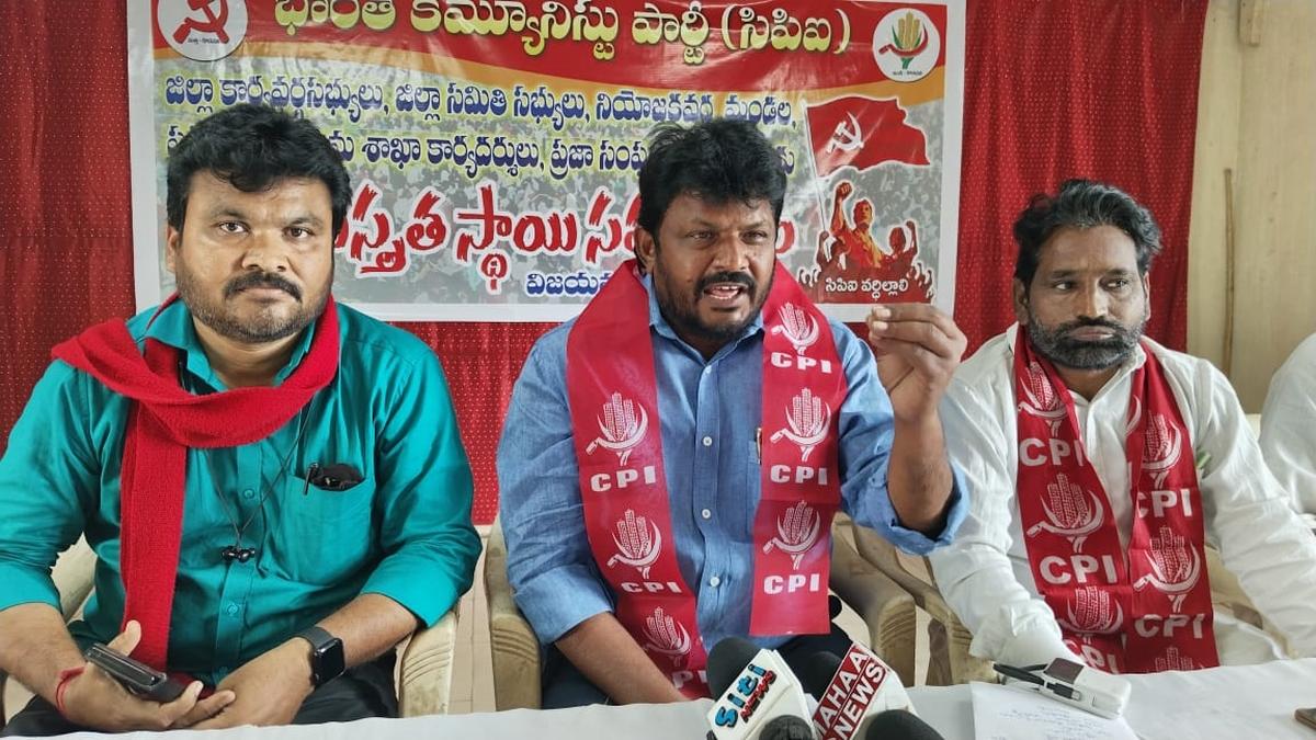 YSRCP, TDP have unofficial alliance with BJP, alleges CPI State Secretariat member