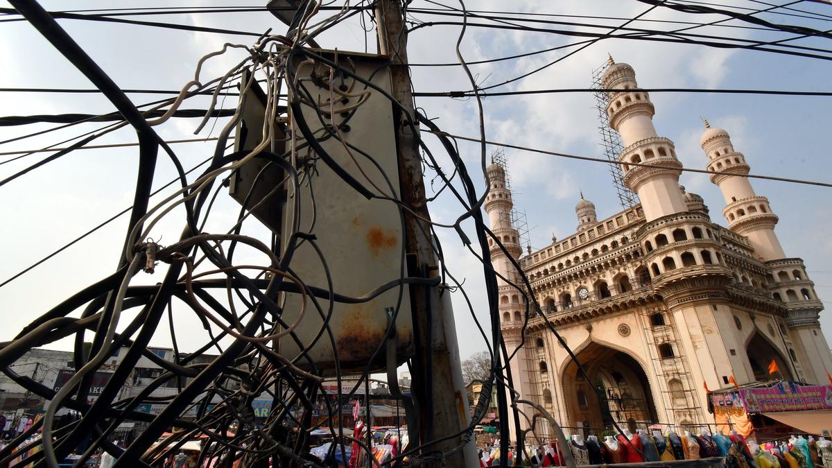 Remove dangling cables immediately or face action: Telangana SPDCL CMD after three meetings