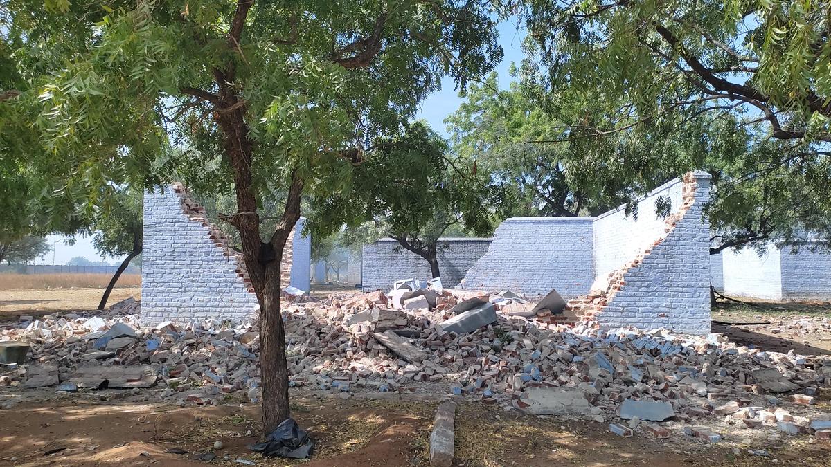 One of the damaged working sheds at Hindustan Fireworks unit at Keezha Thayilpatti, in Virudhunagar district.