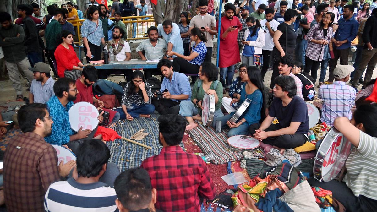 JNU students’ union elections | Left candidates trounce ABVP