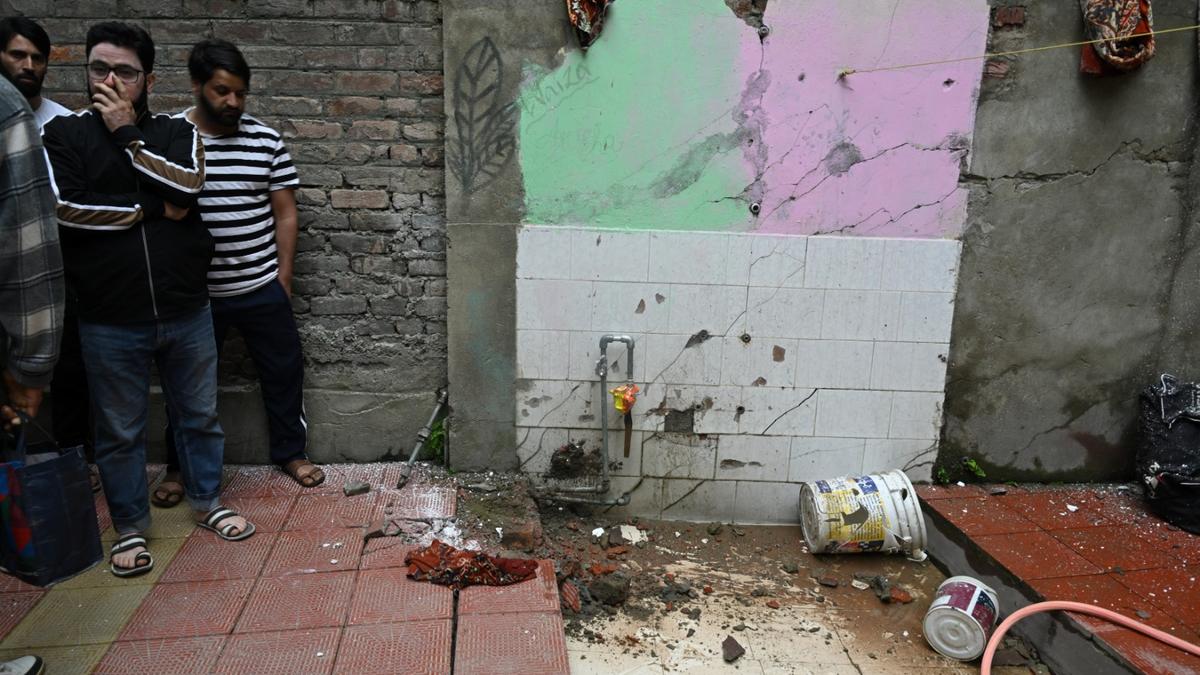 Twin blasts heard across Srinagar, official confirmation awaited