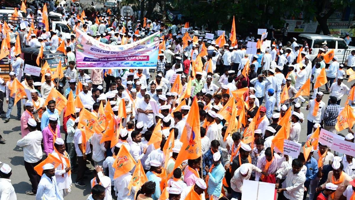 Talwar community stages protest against delay in STs certificates