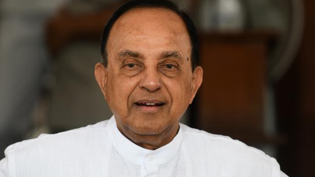 HC directs Swamy to hand over govt. bungalow within six weeks