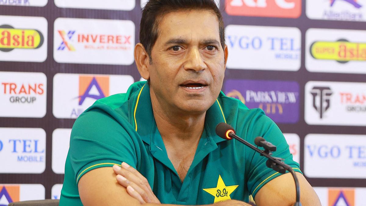 Champions Trophy: Aaqib Javed enlists Mudassar Nazar’s expertise for clash against India