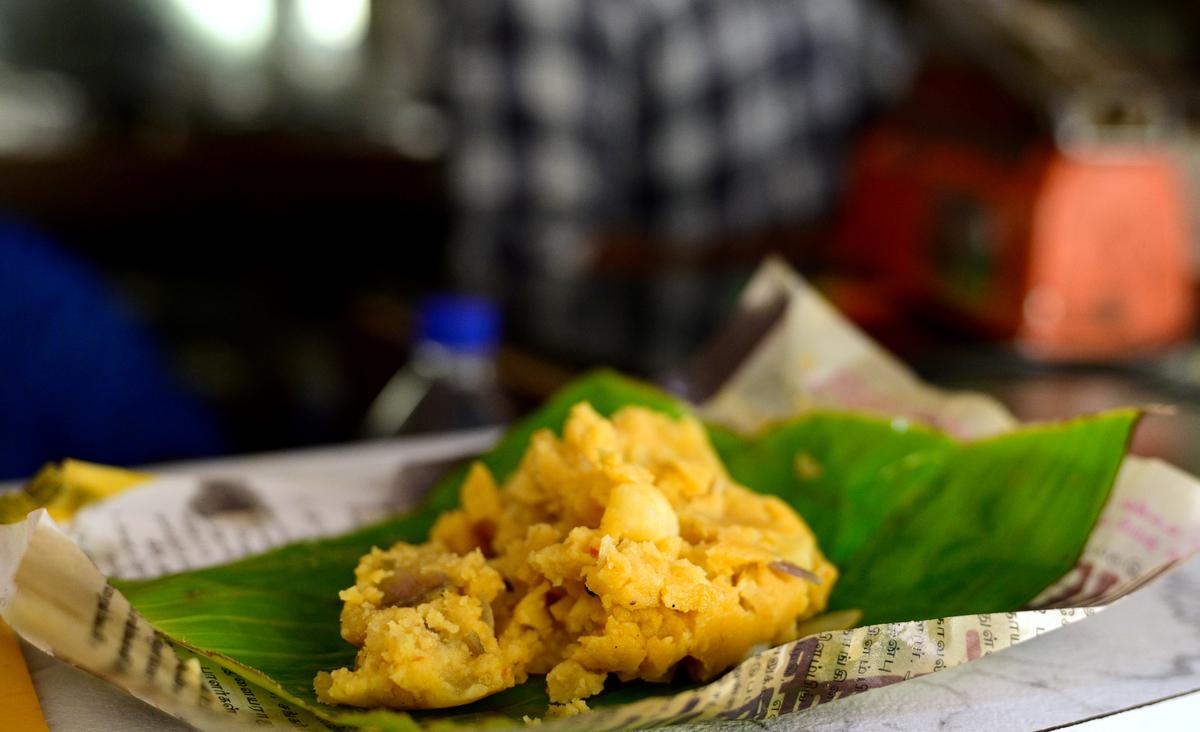 डिंडिगुल में आलवर मिठाई में आलू मसल