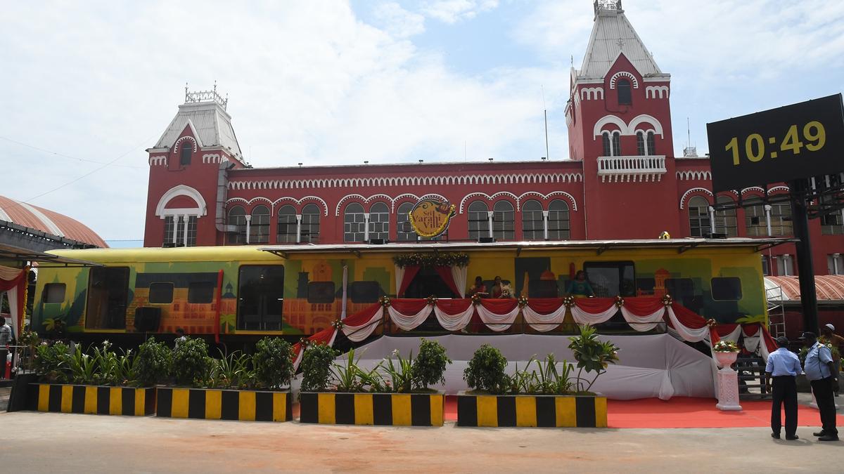 Coach restaurants to open soon&nbsp;at stations in Chennai Division&nbsp;