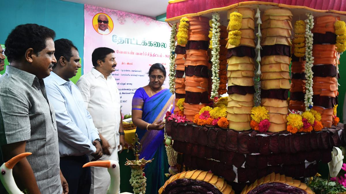 Minister urges public to visit Chithirai exhibition to learn about government schemes