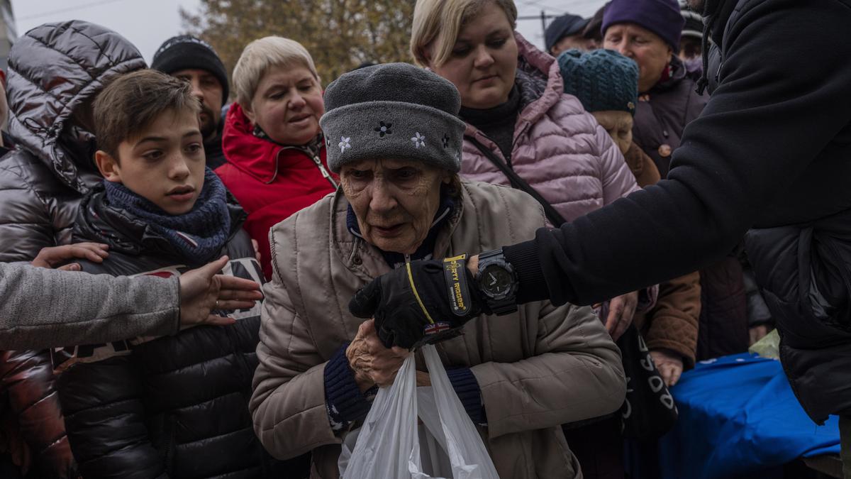 In newly liberated Kherson, Ukrainians celebrate but worry about what's next