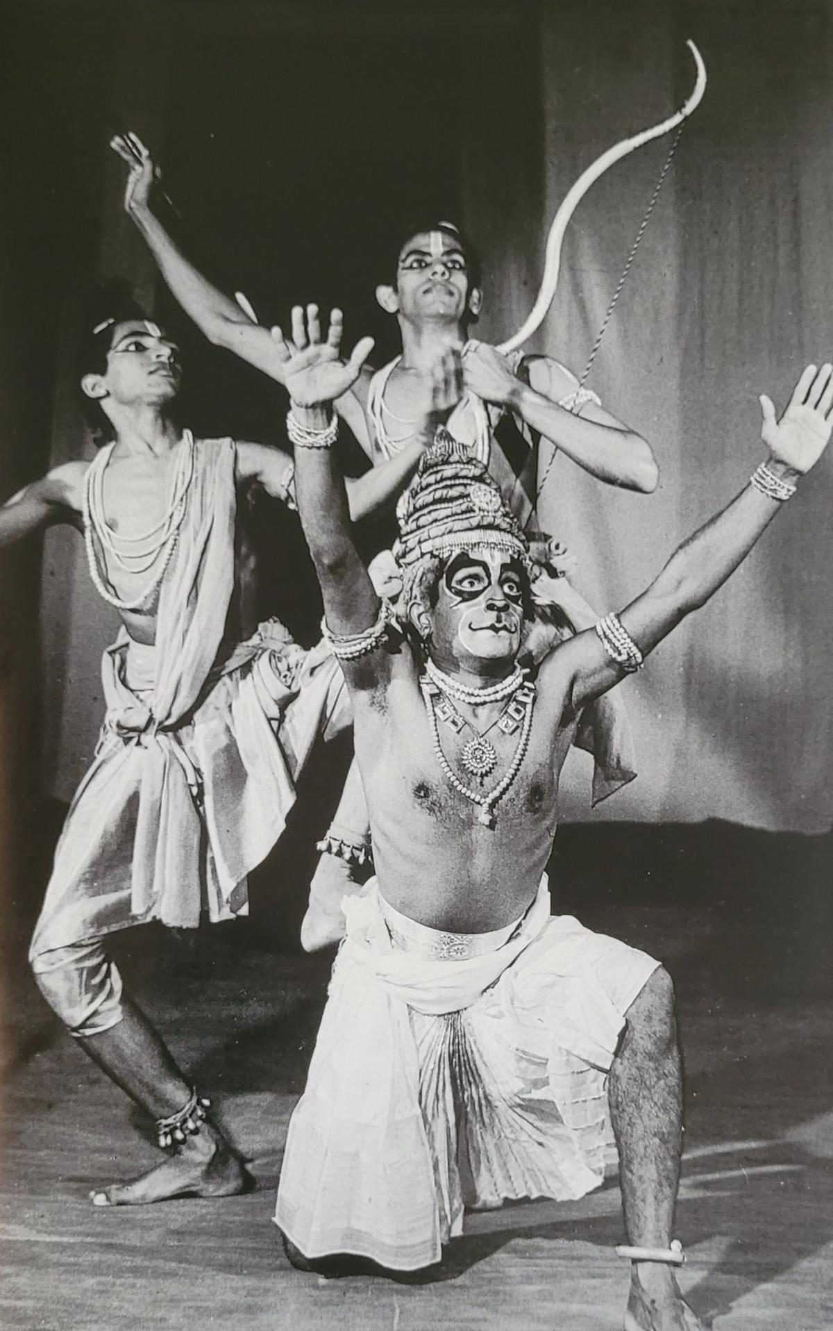 चूड़ामणि प्रदानम में हनुमान के रूप में सीके बालगोपालन 