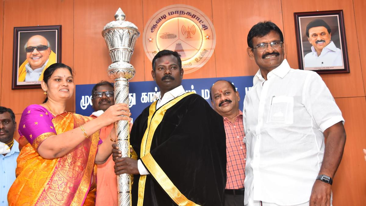 DMK’s Udayakumar is Avadi Corporation’s first Mayor - The Hindu