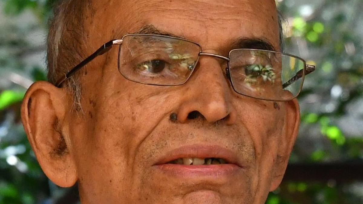 From heading Western Ghats panel to helping establish world class centres  in IISc, Madhav Gadgil had a long association with Karnataka - The Hindu