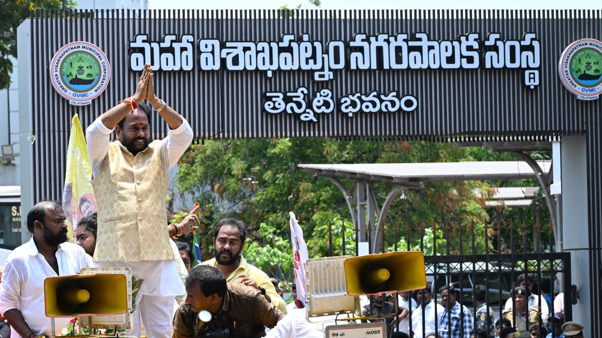 Peela Srinivasa Rao elected as Visakhapatnam Mayor