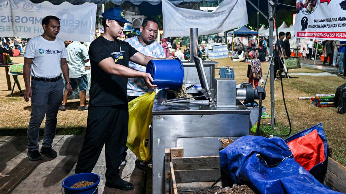 Malaysian state converts Ramzan food waste into fertiliser