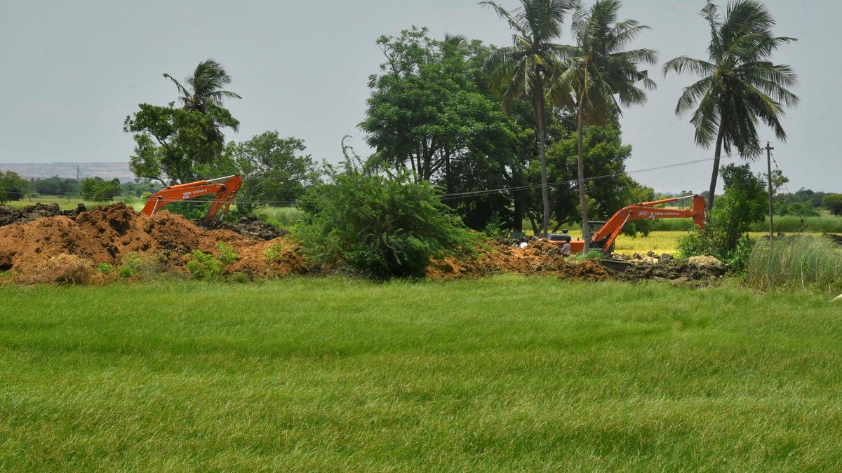 Landowners were constantly informed of the requirement of land for