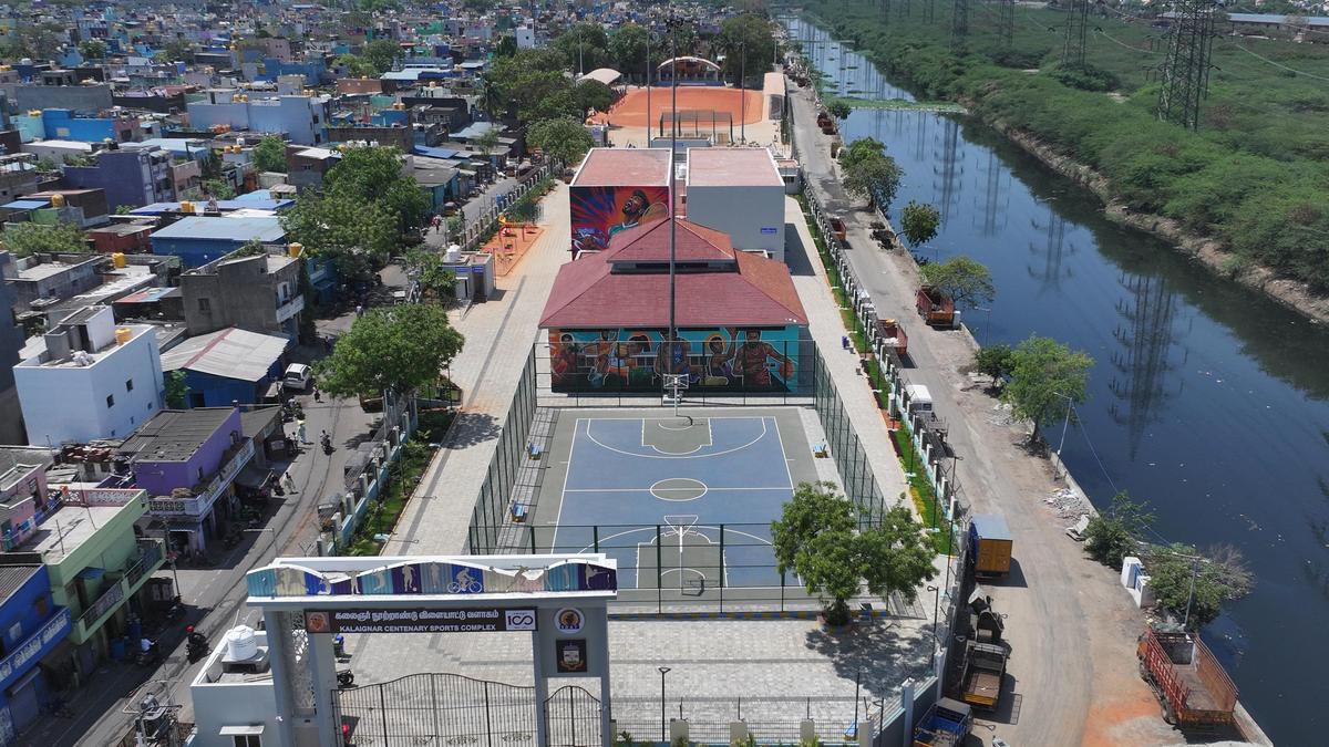 Metro Rail and bridges in place, but R.K Nagar residents still wait for safe drinking water