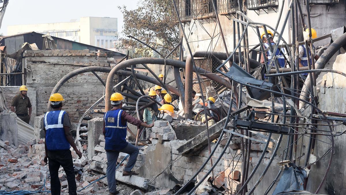 Death toll in Kolkata warehouse fire climbs to 16, West Bengal Govt announces compensation