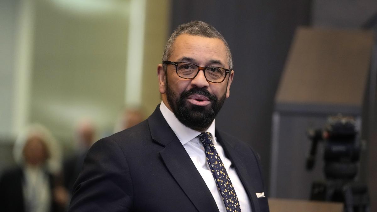 Britain's Foreign Secretary James Cleverly leaves Pacific early to focus on Sudan