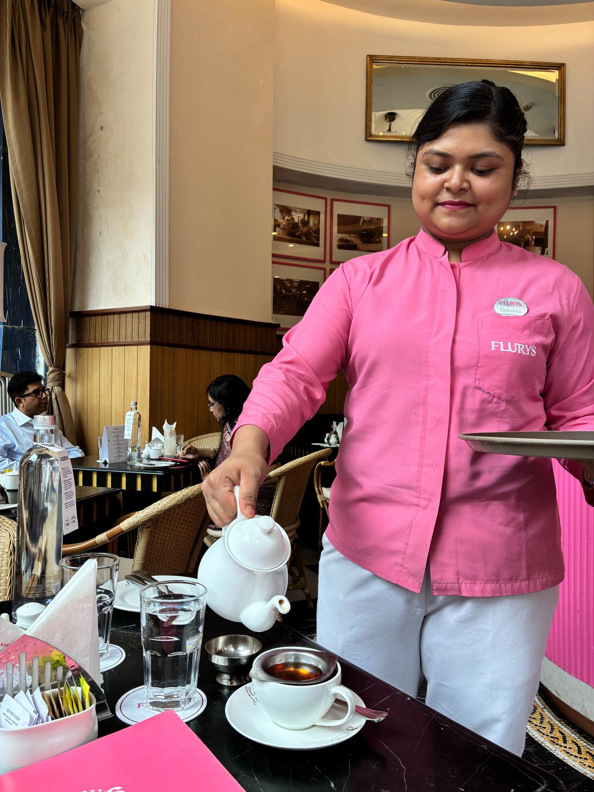 Tea being served at Flurys, Kolkata. Tea being served at Flurys, Kolkata.