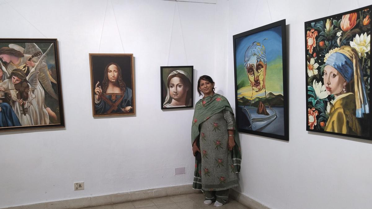Tomina Mary Jose’s exhibition in Thiruvananthapuram celebrates iconic paintings
