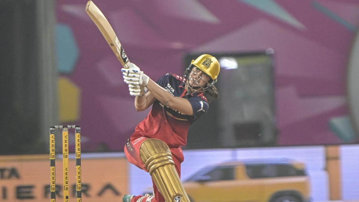 WPL-4: Smriti, Voll make it four out of four for Royal Challengers