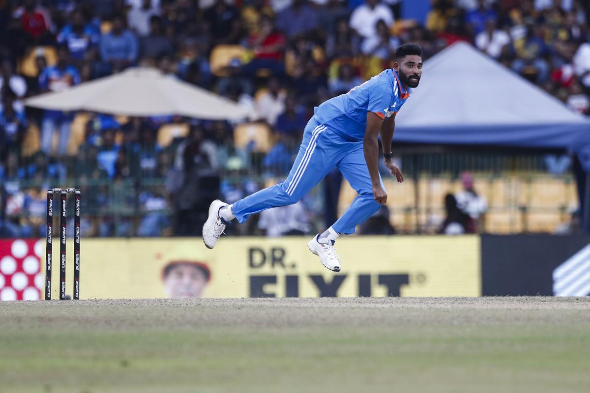 Mohammed Siraj in action during the Asia Cup 2023 final against Sri Lanka in Colombo on September 17, 2023.