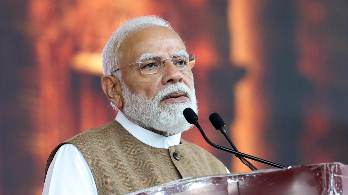 पीएम मोदी की सुरक्षा को खतरा बताकर बिहार के व्यक्ति ने विदेशी एजेंसी से मांगी रकम, गिरफ्तार: पुलिस पीएम मोदी की सुरक्षा को खतरा बताकर बिहार के व्यक्ति ने विदेशी एजेंसी से मांगी रकम, गिरफ्तार: पुलिस