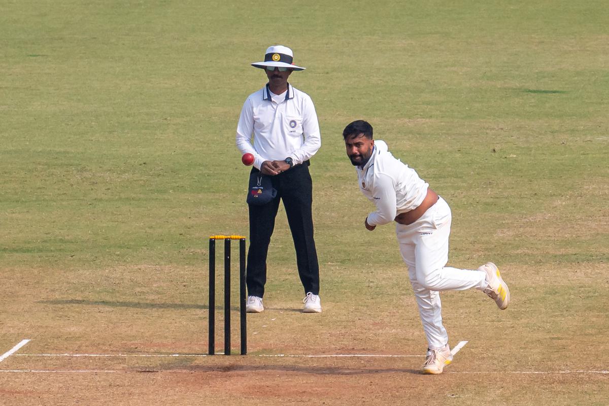 Mumbai’s Shams Mulani will get a chance to display his wares after leg-spinner Mayank Markande injured his finger during training. 