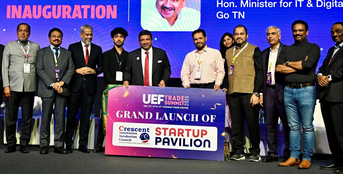 thehindu.com - The Hindu Bureau - IT Minister unveils startup pavilion at event
