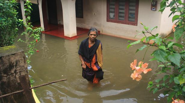 Flooded rivers keep Central Travancore on the edge