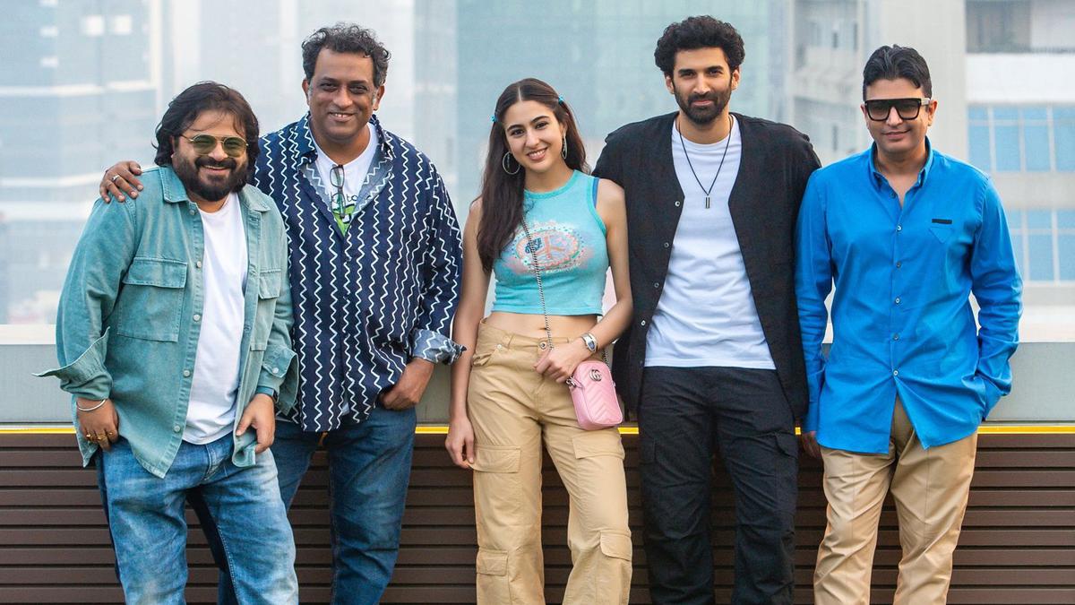 Anurag Basu and Bhushan Kumar’s ‘Metro... In Dino’ starring Sara Ali Khan and Aditya Roy Kapur gets a Good Friday release