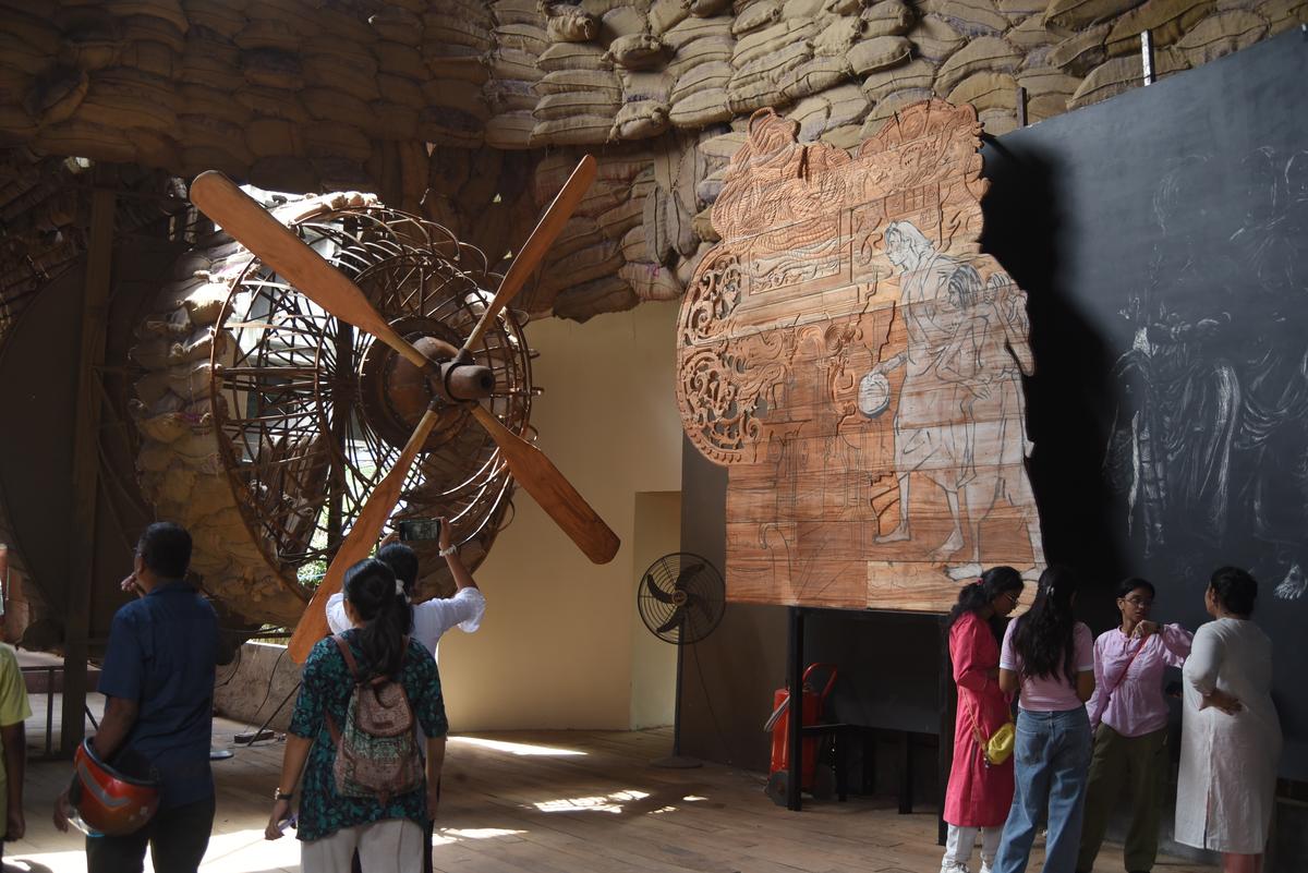 Behala Friends Durga Puja depicts the ongoing humanitarian crisis at Gaza, alongside the 1943 famine in Bengal as their theme for 2025.