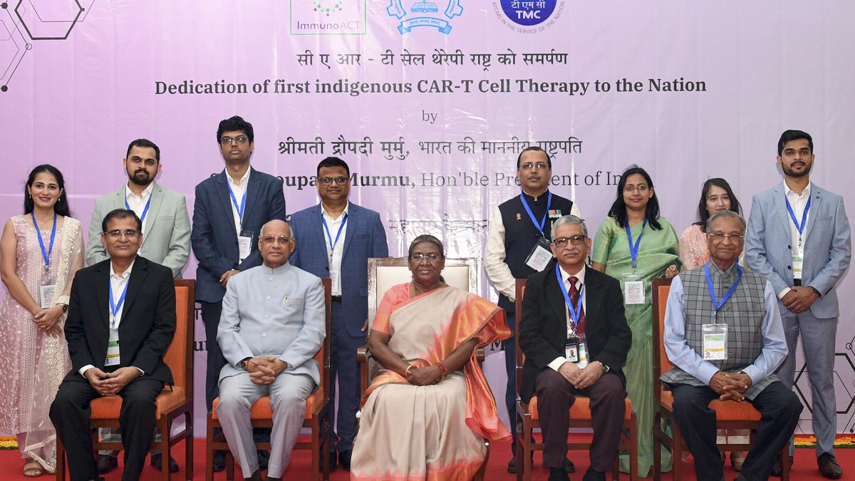 Le président lance la première thérapie cellulaire CAR-T développée en Inde pour le traitement du cancer et la qualifie de « nouvel espoir »