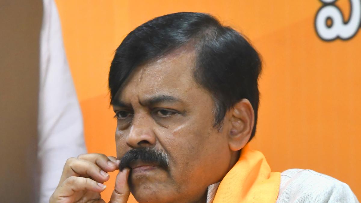 Visakhapatnam: Karnataka election results will not have impact on Lok Sabha polls, says GVL