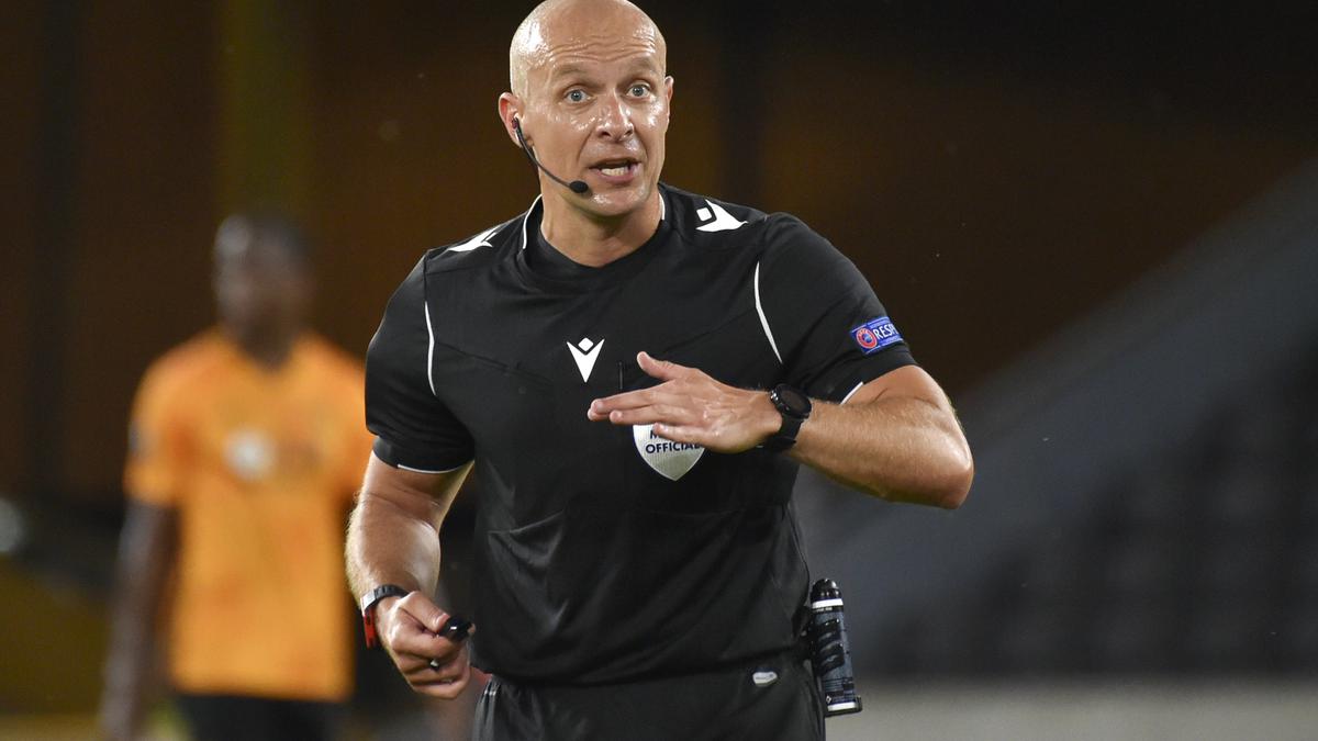 UCL 2022/23 Final | Referee keeps job after apologising for ties to far-right leader