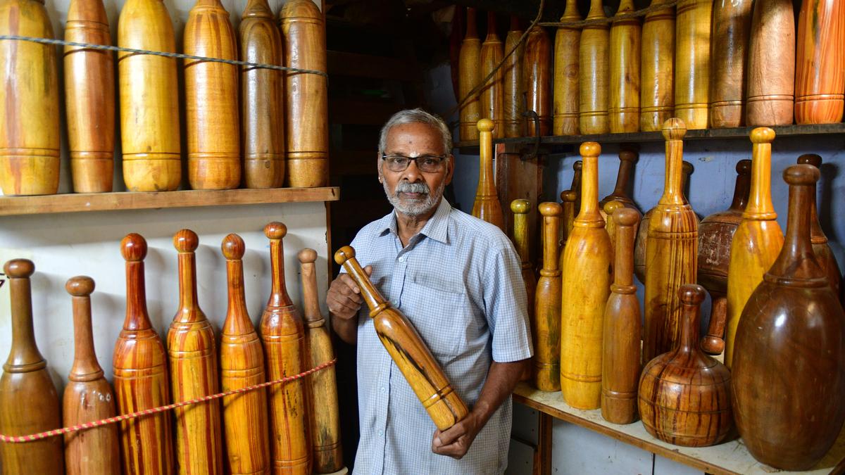 This Coimbatore carpenter handcrafts wooden clubbells, known as ‘karlakattai’