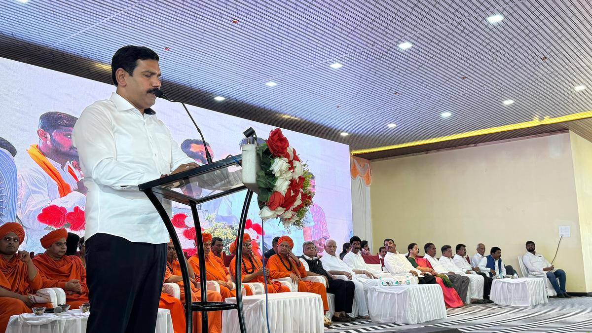 Yediyurappa is not just a leader of any one community, says Vijayendra