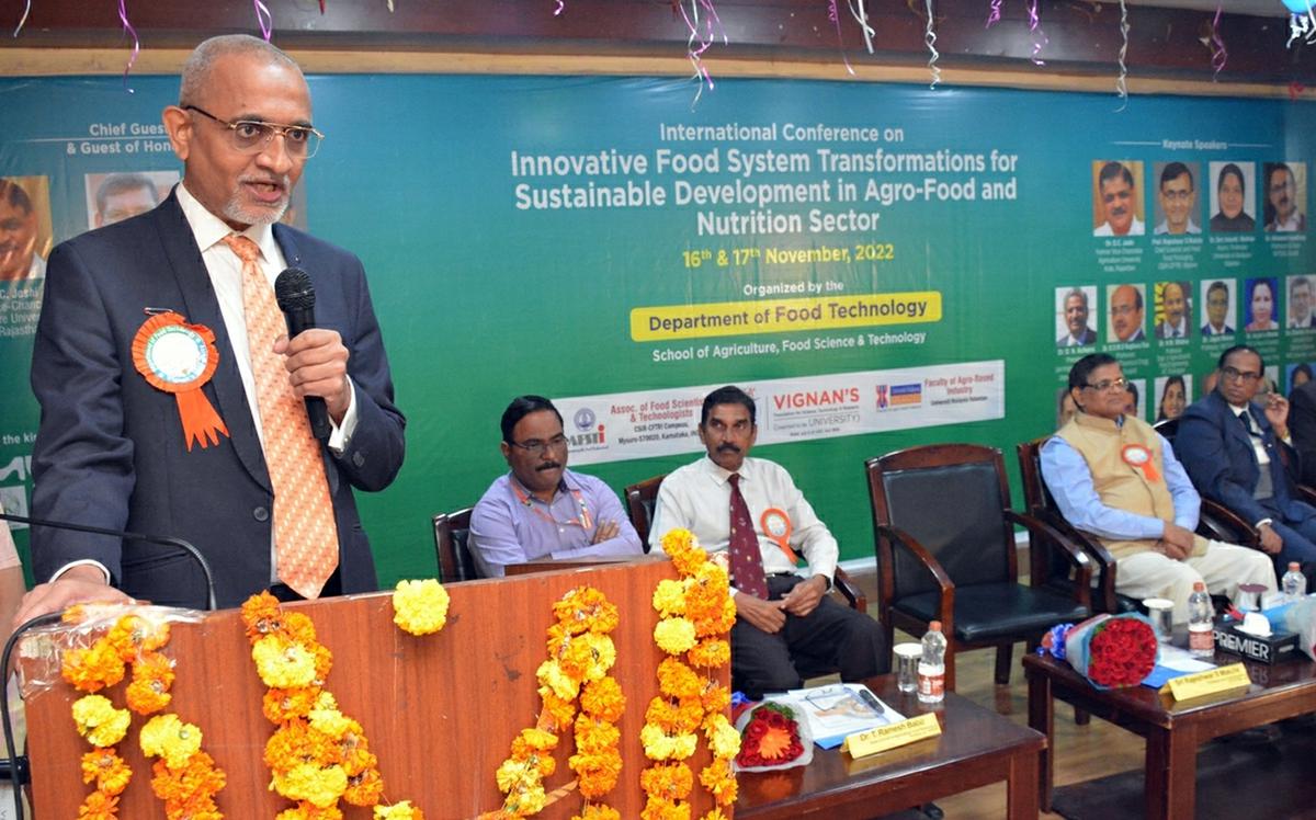 Find solution to problems facing food sector, students urged
