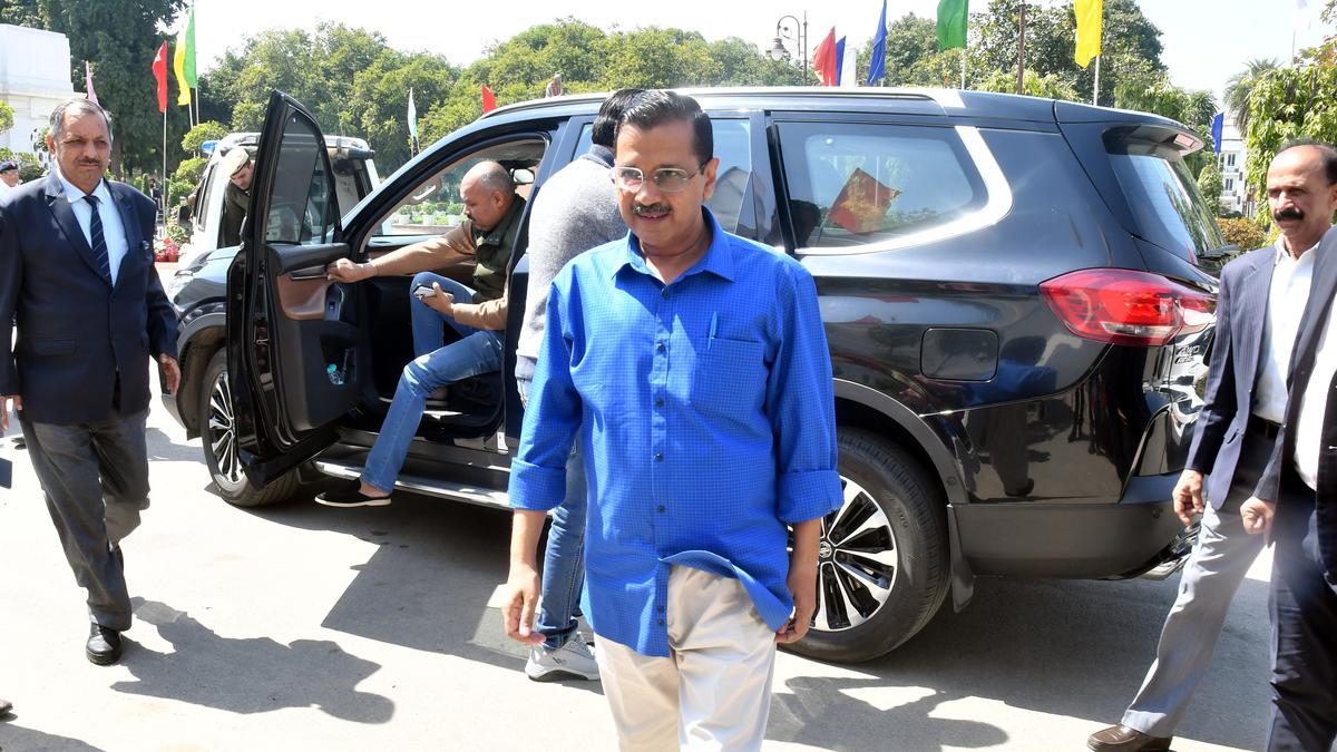 BJP following 'vinash' model, stamping out opposition parties, toppling their govts: Kejriwal