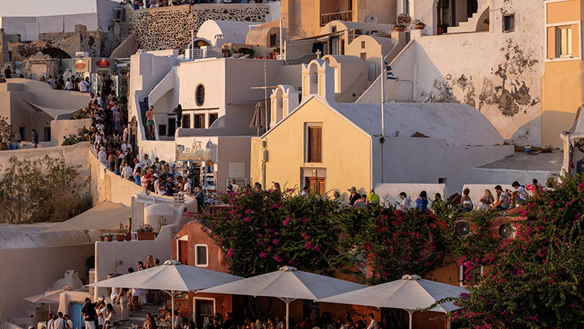 Greek tourist spots seek ‘balance’ amid summer ‘crowding’
