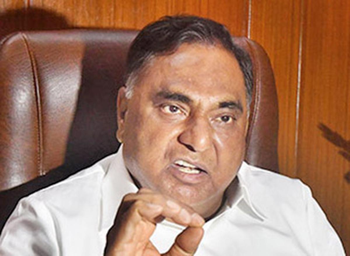 BJP demands L-G take action against officers not following RTI