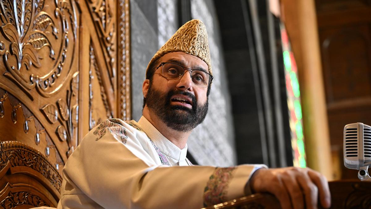 Hopeful of a breakthrough at the Islamabad meeting over Iran-U.S. war: Mirwaiz