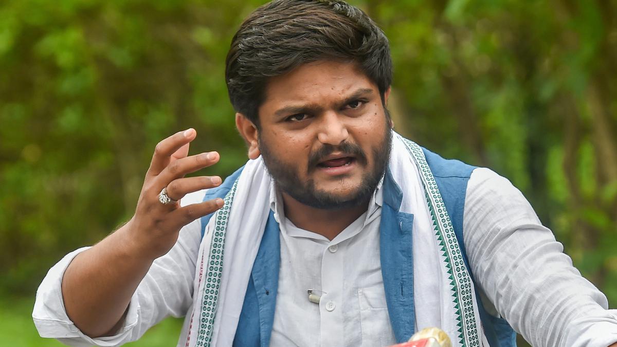 Hardik Patel drops Congress from his Twitter profile bio