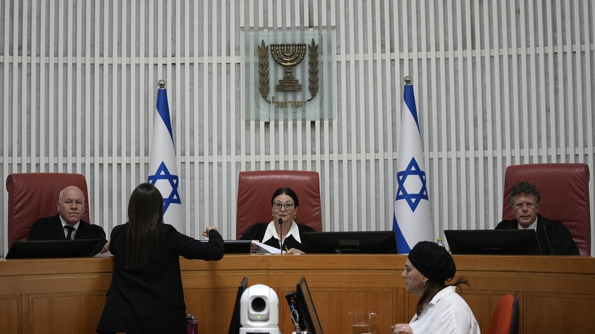 Israel's Supreme Court Hears Case Against A Law Protecting Netanyahu ...