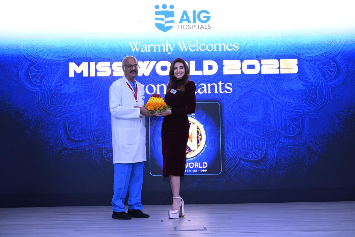 Dr. D. Nageshwar Reddy, Chairman of AIG Hospital, received contestants from Miss World 2025 Dr. D. Nageshwar Reddy, Chairman of AIG Hospital, received contestants from Miss World 2025
