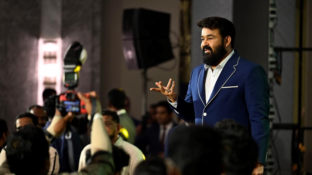 Mohanlal turns 65, announces liver transplant aid, anti-drug drive