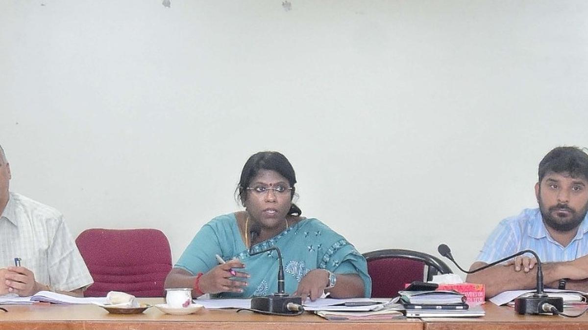 Kanniyakumari Collector reviews northeast monsoon preparedness; students from habitations in Western Ghats to be admitted in hostels during monsoon